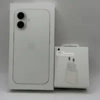 آیفون ۱۶ نرمال