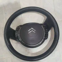 غربیلک فرمان سیتروئن C5