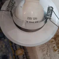 لامپ هالوژن۶ وات ۲۲۰ ولت|لامپ و چراغ|تهران, چیتگر شمالی|دیوار