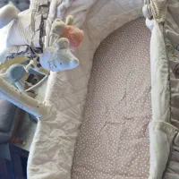 تخت نوزاد|تخت و صندلی بچه|تهران, منیریه|دیوار