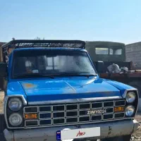 وانت نیسان زامیاد 83عتیقه بدون رنگ