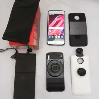 motorla z2 play vs moto mods