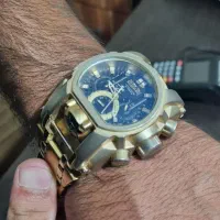 ساعت اینویکتا ۳موتور فعال