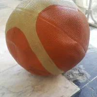 توپ بسکتبال