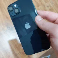 ایفون ۱۳ تمیز با گارد و گلس