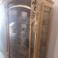 ویترین ورق طلا، تمیز و بدون ایراد|بوفه، ویترین، کنسول|تهران, سید خندان (جلفا)|دیوار