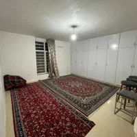 اجاره روزانه هفتگی باغ  خان زنیان استخر دار|اجارهٔ کوتاه‌مدت ویلا و باغ|شیراز, شهرک والفجر|دیوار