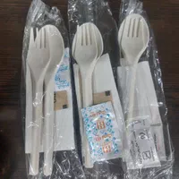پک قاشق و چنگال