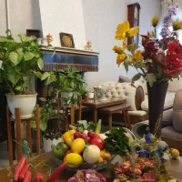 گل مصنوعی ومیوه مصنوعی