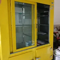 یخچال ویترینی دو در درحد نو|فروشگاه و مغازه|همدان, |دیوار