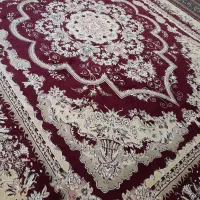 یه عدد فرش ۱۲ متری