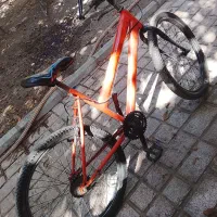 دوچرخه ۲۴|دوچرخه، اسکیت، اسکوتر|بومهن, |دیوار