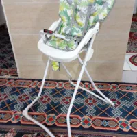 تخت گهواره ای و صندلی غذاخوری|تخت و صندلی بچه|مشهد, شهرک بهارستان|دیوار