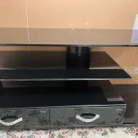 میز‌‌ تلویزیون شیشه ای