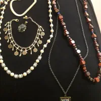 دست بندگردنبند انگشترگوشواره پلاک بدل|بدلیجات|فولادشهر, B6|دیوار