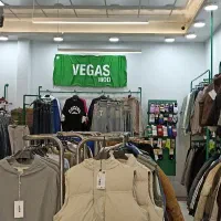 ادمین خانم فروشگاه وگاس