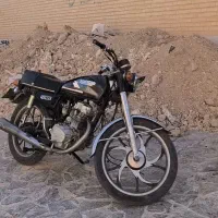 سلام یه موتر هندا ۱۳۵ زمرد گم شده