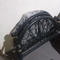 تخت فلزی یکنفره
