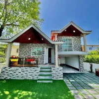 ویلا-نیم-پیلوت-چندسال-ساخت-با-سند-ششدانگ