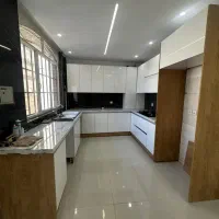 ظفر80متر1خ*۹۰مترحیاط در اختیار*نوسازی