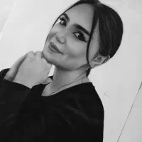 نقاشی طراحی چهره سیاهقلم
