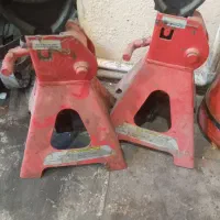 خرک زیر ماشین