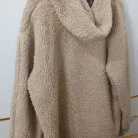 هودی ببعی گرم|لباس|نجفآباد, ولیعصر|دیوار