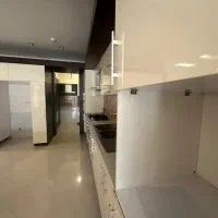 آپارتمان خوش نقشه ۱۹۳ متری