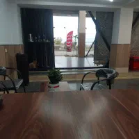 استخدام فروشنده خانوم