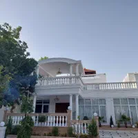 باغ لاکچری.جکوزی.روزانه/هفتگی/۵۰۰ متربنا|اجارهٔ کوتاه‌مدت ویلا و باغ|مشهد, الهیه|دیوار