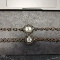 دو عدد ساعت نقره نو