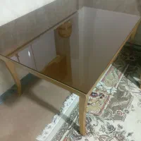 میز غذاخوری ۶ نفره  دو میلیون تومان