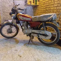 موتورهندا۱۲۵ مدل ۸۴