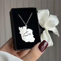 گردنبند استیل رنگ ثابت با طرح نقشه ایران