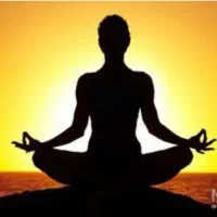 مربی یوگا و پلاتس