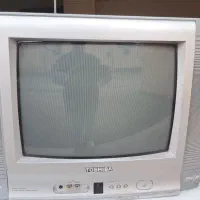 تلویزیون ۱۴ اینچ