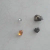 سنگهای فروشی