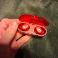 بیتس سولو بادزbeats