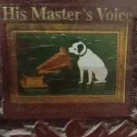 گرامافون هندلی قدیمی چوبی|کلکسیون اشیاء عتیقه|قزوین, |دیوار