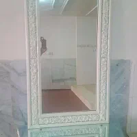 آینه شمعدان، کتیبه، موکت فقط امروز