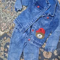 تعدادی لباس پسرانه