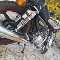 200پرواز|موتورسیکلت|برخوار, |دیوار