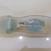 عینک شنا arina