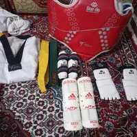 لباس تکواندو  برای مبتدی تا حرفه‌ای