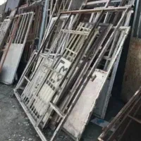 خریدار خراب و فرسوده