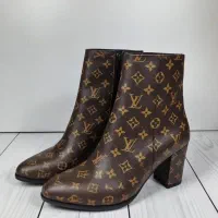 کفش|کیف، کفش، کمربند|پیرانشهر, |دیوار