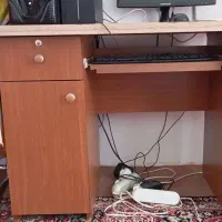 میز تحریر چوبی