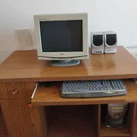 کامپیوتر میزو صندلی چرخان