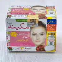 کرم روشن کننده مرطوب کننده و نرم کننده