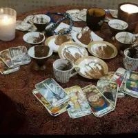 جزوه و کتاب های فال تاروت ،قهوه،ورق، شمع